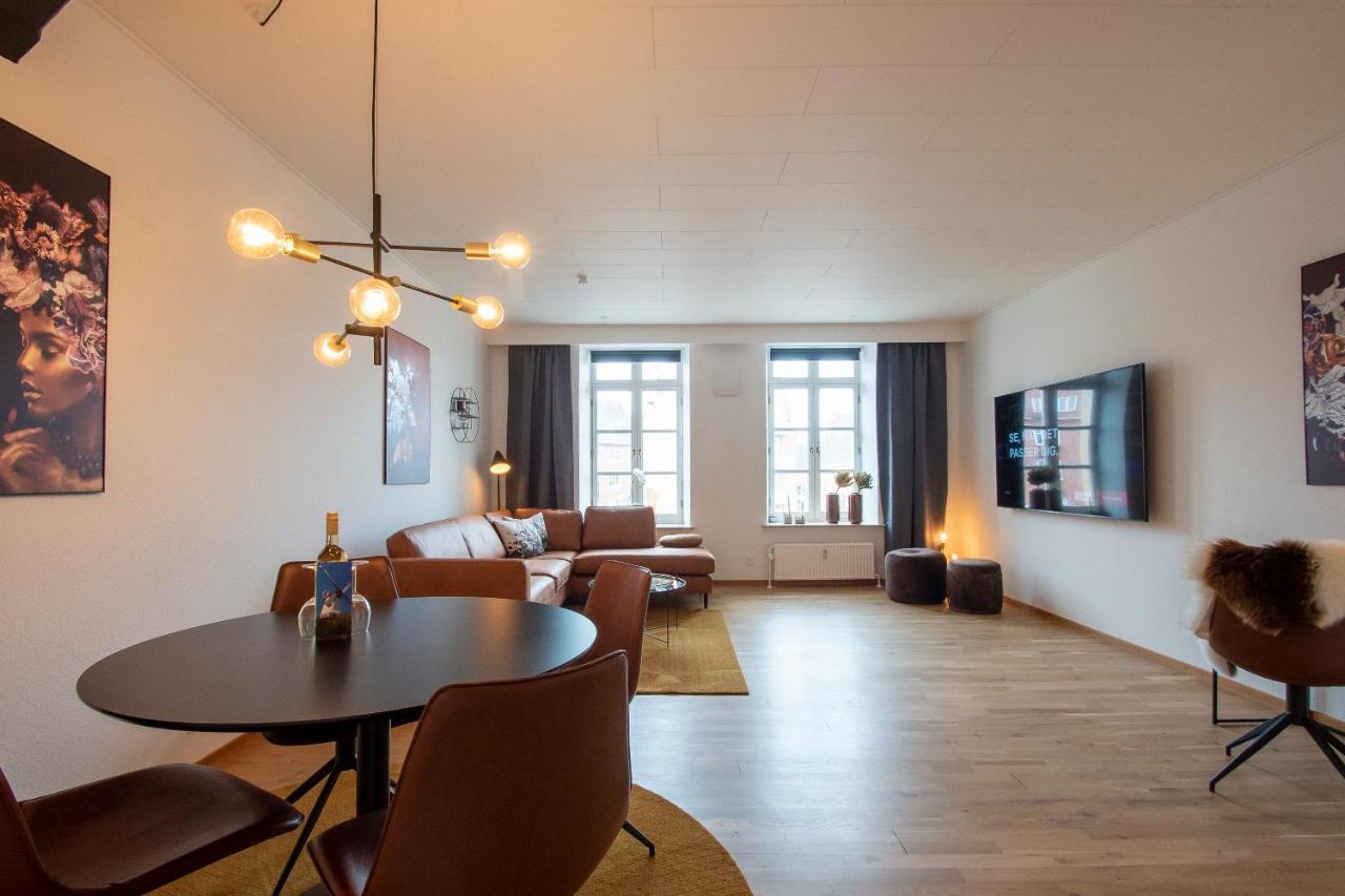 Stylish Two Floor Deluxe Apartment - 2 Bedroom 손더보그 외부 사진